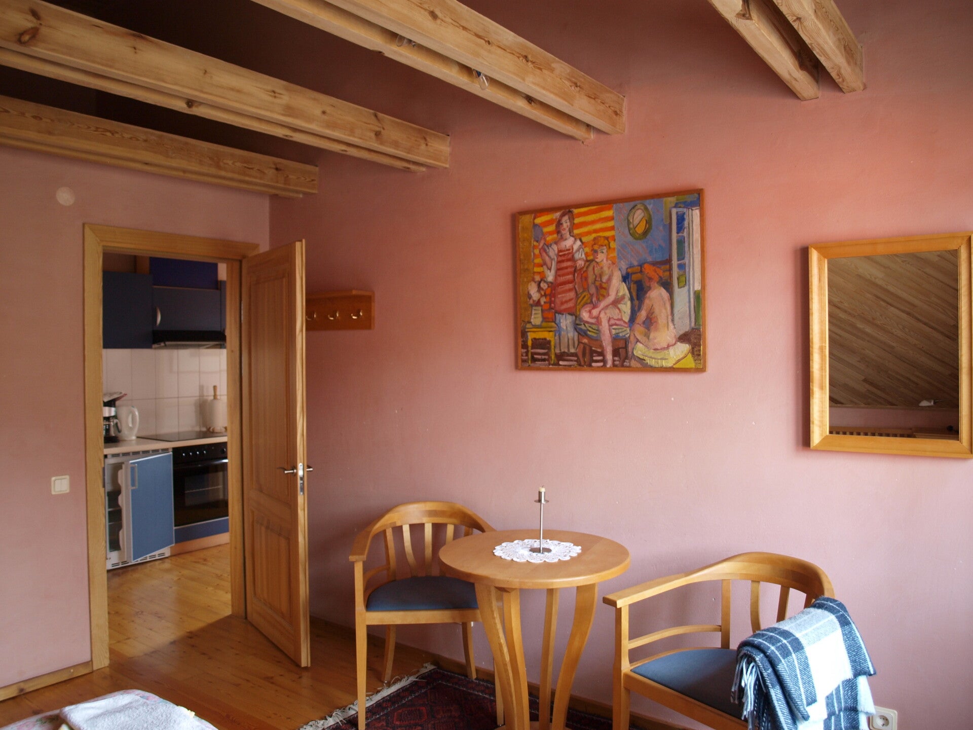 Apartment im Haus Aika – Essplatz und Küche