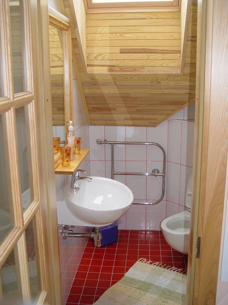 Doppelzimmer im Haus Aika – Bad